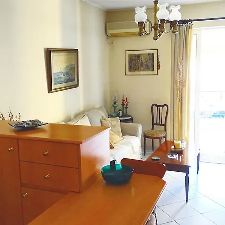 Beautiful Apartment In The Centre Of Athens Exterior photo